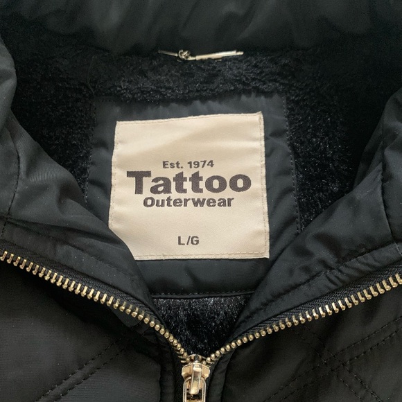 Women's Black Quilted Jacket with Fur Hood - Picture 4 of 4